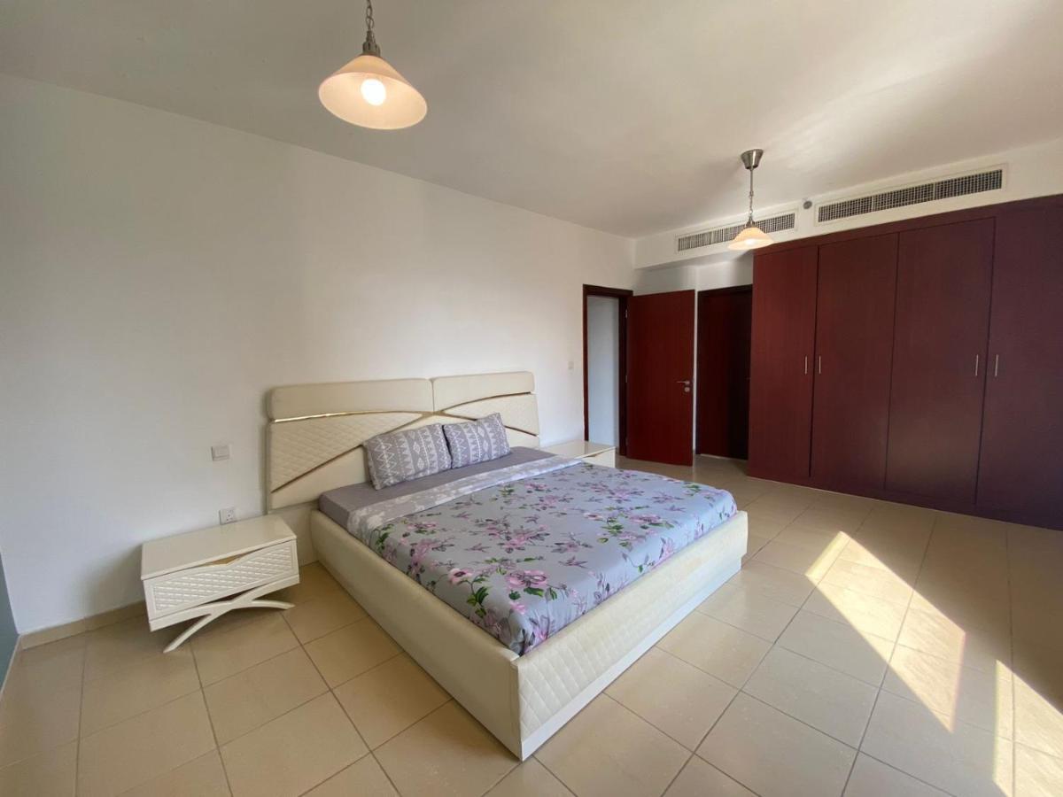 Al Mashreq Huge 2 Bedroom Rimal 1 Dubai Exterior foto